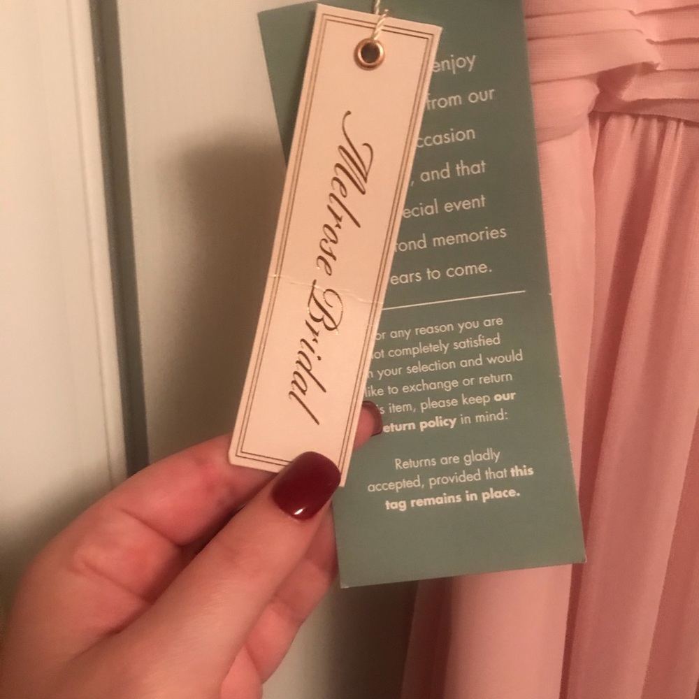 Dress - Picture 4 of 6